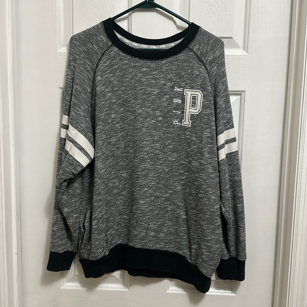 PINK sweatshirt with side pockets oversized small